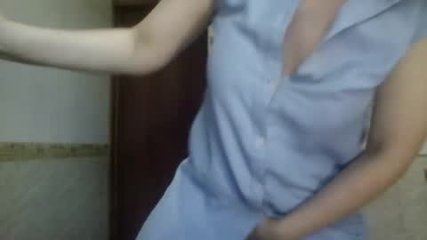Snapshot of _sexyxsveta_ chatting on 06/26/26, 03:22 SexyXSveta online show from 06/26/26, 03:22