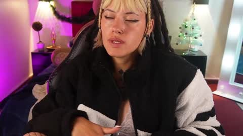 _sharlotte777 online show from 12/27/24, 02:33