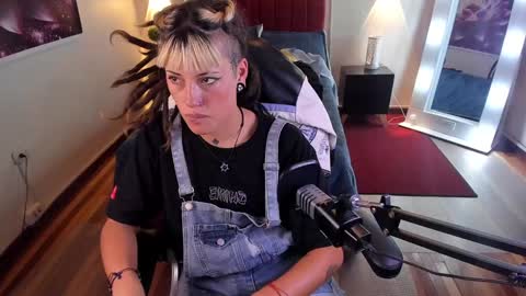 _sharlotte777 online show from 01/20/25, 05:06