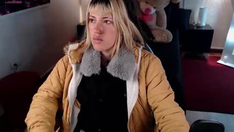 _sharlotte777 online show from 02/18/25, 01:11