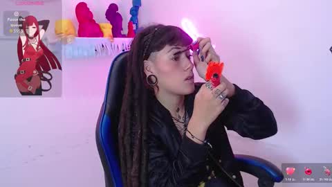 Snapshot of _sharlotte777 chatting on 11/25/25, 02:17 _sharlotte777 online show from 11/25/25, 02:17