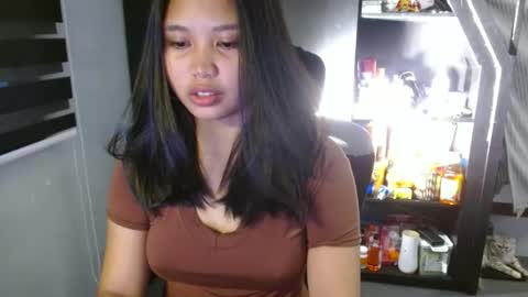 _shinelee online show from 03/04/26, 09:48