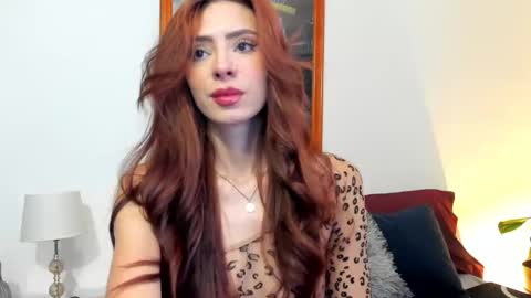 Snapshot of _silvia_vega_ chatting on 03/20/26, 04:50 _silvia_vega_ online show from 03/20/26, 04:50