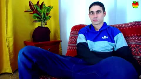 _skyleer_ online show from 11/15/25, 12:19