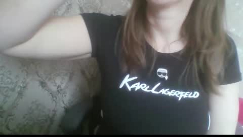 _sladkiegubki_ online show from 02/19/26, 07:59