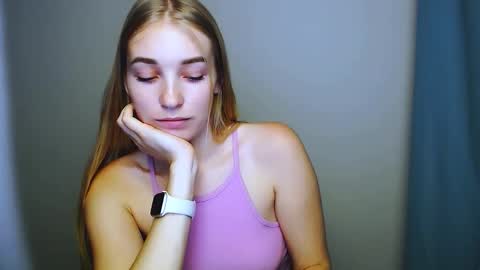 Rachel online show from 11/23/25, 07:35