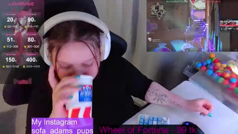 Snapshot of _sofia_adam_ chatting on 02/10/26, 06:45 pups online show from 02/10/26, 06:45