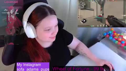 Snapshot of _sofia_adam_ chatting on 02/11/26, 06:51 pups online show from 02/11/26, 06:51