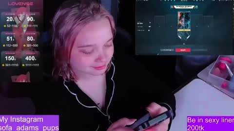 Snapshot of _sofia_adam_ chatting on 05/16/26, 06:43 pups online show from 05/16/26, 06:43
