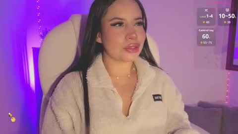 Snapshot of _sofiaa__ chatting on 01/08/26, 03:36 online show from 01/08/26, 03:36