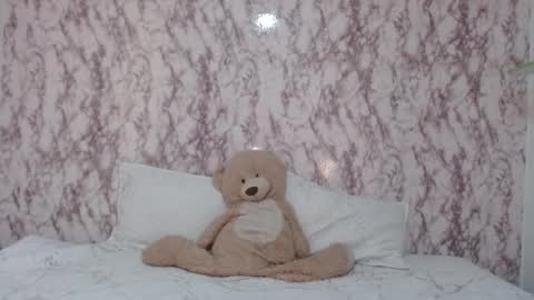 Snapshot of _sofiaparker_ chatting on 01/31/25, 08:11 Sofia Parker online show from 01/31/25, 08:11