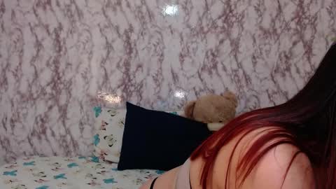 Snapshot of _sofiaparker_ chatting on 02/20/25, 08:06 Sofia Parker online show from 02/20/25, 08:06