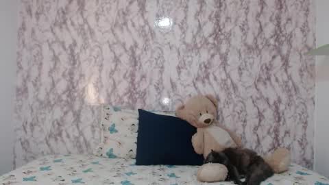 Snapshot of _sofiaparker_ chatting on 02/27/25, 08:17 Sofia Parker online show from 02/27/25, 08:17