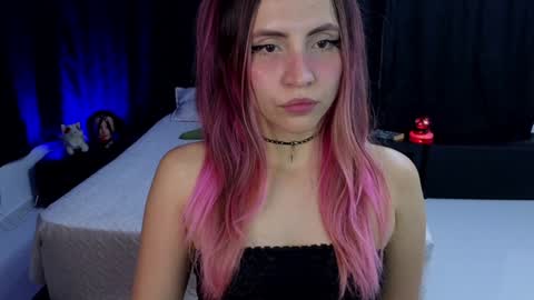 Snapshot of _sofiapink chatting on 12/06/24, 02:57 Sofia online show from 12/06/24, 02:57