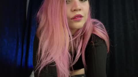 Snapshot of _sofiapink chatting on 01/22/25, 02:48 Sofia online show from 01/22/25, 02:48