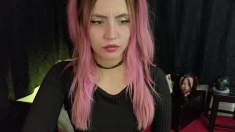 Snapshot of _sofiapink chatting on 02/07/25, 02:50 Sofia online show from 02/07/25, 02:50