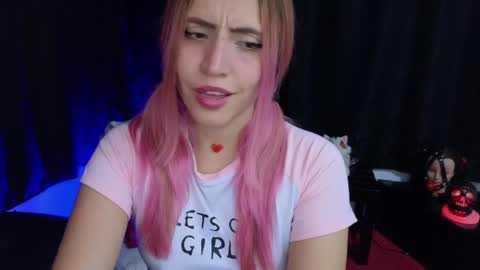 Snapshot of _sofiapink chatting on 02/09/25, 03:32 Sofia online show from 02/09/25, 03:32