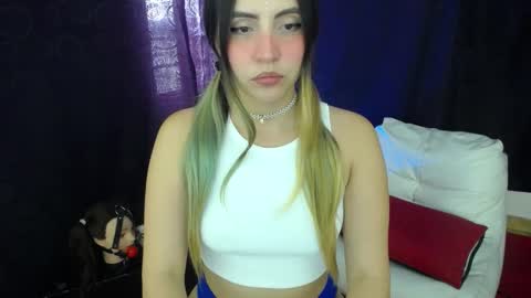 Snapshot of _sofiapink chatting on 01/06/26, 06:44 Sofia online show from 01/06/26, 06:44