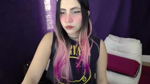 Snapshot of _sofiapink chatting on 03/12/26, 07:20 Sofia online show from 03/12/26, 07:20