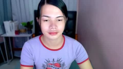 Snapshot of _sophie_69 chatting on 12/14/25, 08:41 _sophie_69 online show from 12/14/25, 08:41