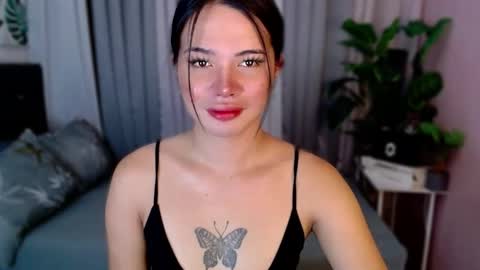 _sophie_69 online show from 01/06/26, 04:16