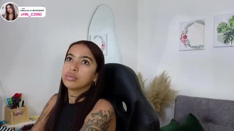 Snapshot of _sophiebrown__ chatting on 01/22/25, 10:50 Andrea  The Next Stream  Wednesday online show from 01/22/25, 10:50