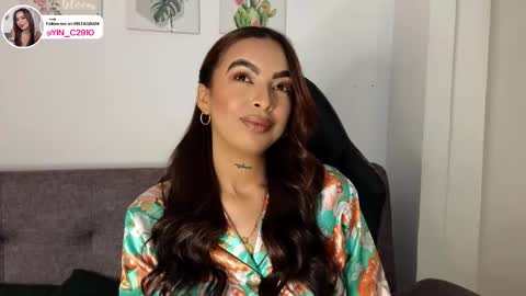 Snapshot of _sophiebrown__ chatting on 10/18/25, 04:59 Andrea  The Next Stream  Wednesday online show from 10/18/25, 04:59