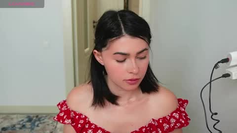 Snapshot of _sophiia_666 chatting on 04/20/26, 09:12 Sophy online show from 04/20/26, 09:12