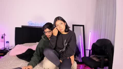 Snapshot of _soulmate_s chatting on 11/13/25, 01:43 Coco and J online show from 11/13/25, 01:43