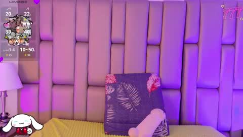 Snapshot of _sowy_venus_ chatting on 04/08/26, 12:16 V E N U S online show from 04/08/26, 12:16