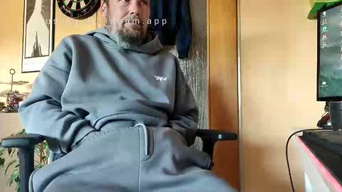 Snapshot of _spicymike_ chatting on 04/29/26, 11:58 _spicymike_ online show from 04/29/26, 11:58