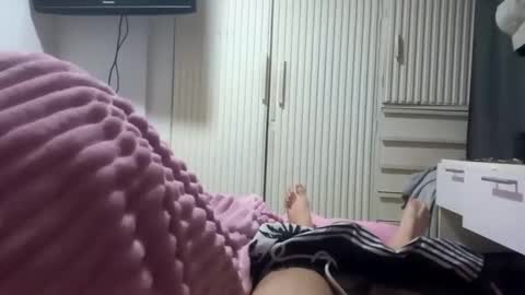 Snapshot of _spider_dick_ chatting on 02/14/25, 01:56 Alejandro Pinzon online show from 02/14/25, 01:56