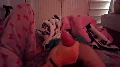 Snapshot of _spider_dick_ chatting on 02/27/25, 12:34 Alejandro Pinzon online show from 02/27/25, 12:34