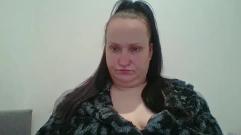 Melisa online show from 10/14/25, 04:30