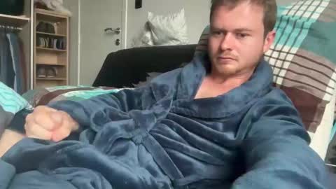 _stevie___ online show from 10/04/25, 08:56