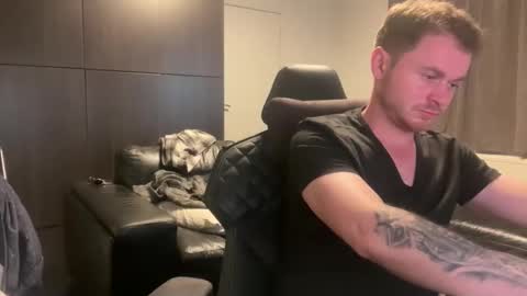 Snapshot of _stevie___ chatting on 04/09/26, 08:25 _stevie___ online show from 04/09/26, 08:25