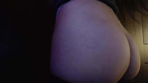 _submissiveamy888 online show from 02/09/25, 03:32