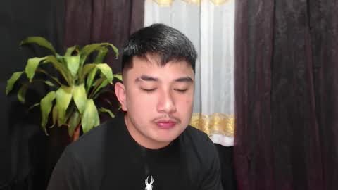 Snapshot of _superhotlatino_ chatting on 04/23/26, 03:25 _superhotlatino_ online show from 04/23/26, 03:25