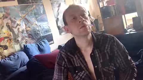 Snapshot of _svenerd87___ chatting on 09/18/25, 02:41 Sven online show from 09/18/25, 02:41