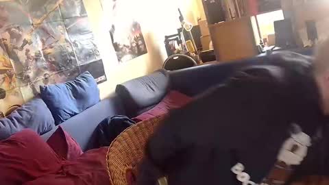 Snapshot of _svenerd87___ chatting on 10/11/25, 12:15 Sven online show from 10/11/25, 12:15