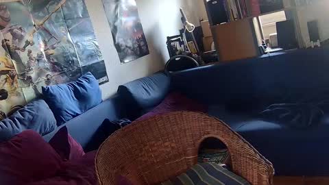 Snapshot of _svenerd87___ chatting on 10/13/25, 03:12 Sven online show from 10/13/25, 03:12