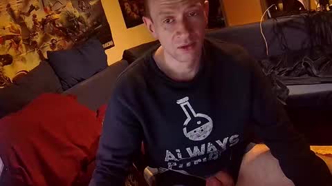 Snapshot of _svenerd87___ chatting on 10/20/25, 09:26 Sven online show from 10/20/25, 09:26