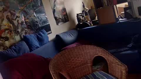 Snapshot of _svenerd87___ chatting on 10/28/25, 10:52 Sven online show from 10/28/25, 10:52