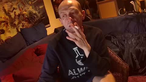 Snapshot of _svenerd87___ chatting on 11/09/25, 12:09 Sven online show from 11/09/25, 12:09