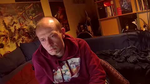 Snapshot of _svenerd87___ chatting on 11/19/25, 10:32 Sven online show from 11/19/25, 10:32