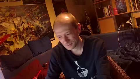 Snapshot of _svenerd87___ chatting on 12/01/25, 11:54 Sven online show from 12/01/25, 11:54