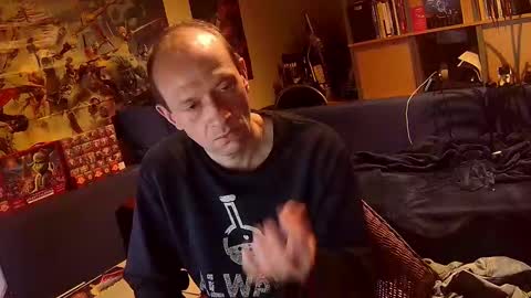 Snapshot of _svenerd87___ chatting on 12/13/25, 10:37 Sven online show from 12/13/25, 10:37