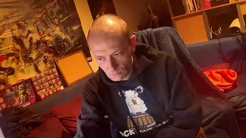 _svenerd_____ online show from 04/12/26, 12:04