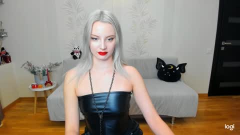 Marie online show from 01/24/25, 01:03