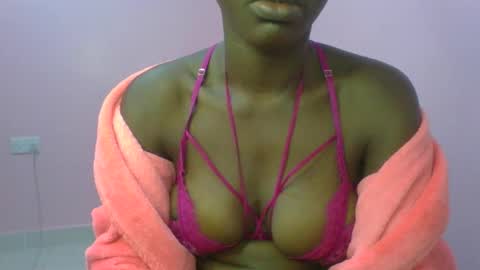 Snapshot of _sweet_gabriella chatting on 01/28/25, 02:43 Gabriella online show from 01/28/25, 02:43